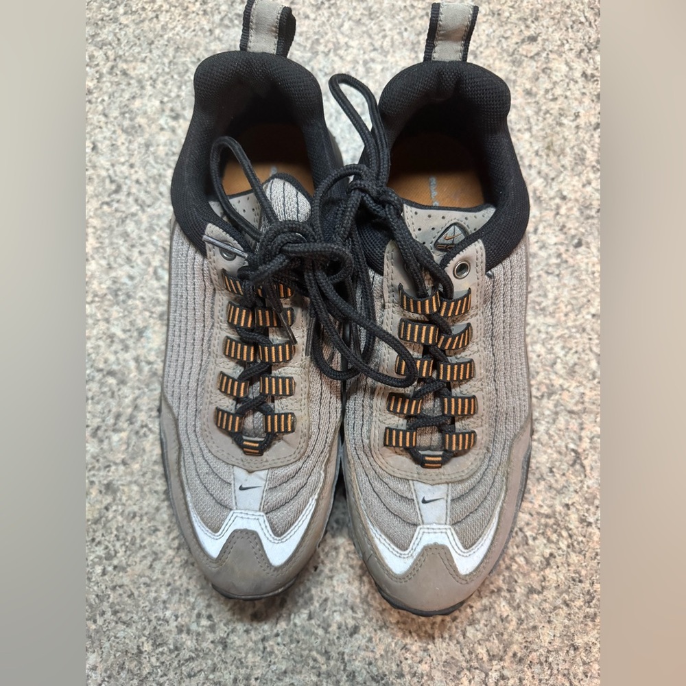 Nike Trigo II ACG Hiking Trail Shoes
- Gray with Black and Orange Accents